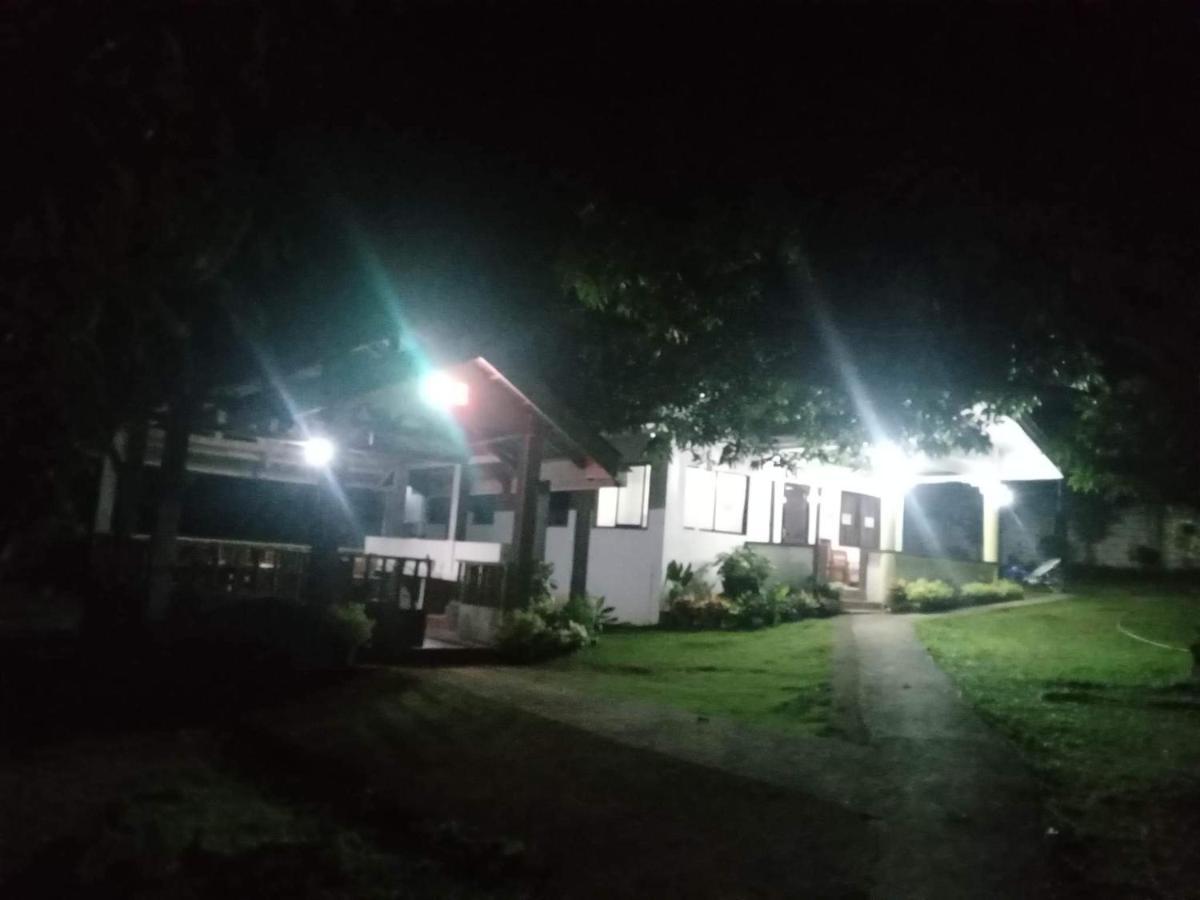 Balai Mariacaria Pension House Guindulman Exterior photo